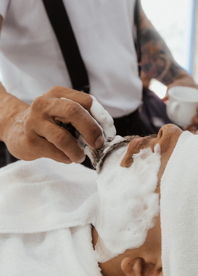 Barbearia, Sala de Charutos, Tabacaria e Loja Virtual